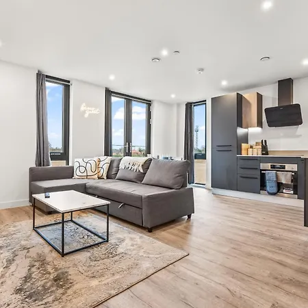 公寓 Flat With Gym & Parking- Sleeps 8 - Close To Minister *