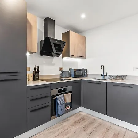 Apartamento Flat With Gym & Parking- Sleeps 8 - Close To Minister *